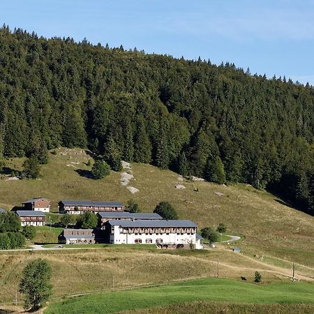 Hotel Club Le Risoux Bois-dʼAmont Esterno foto