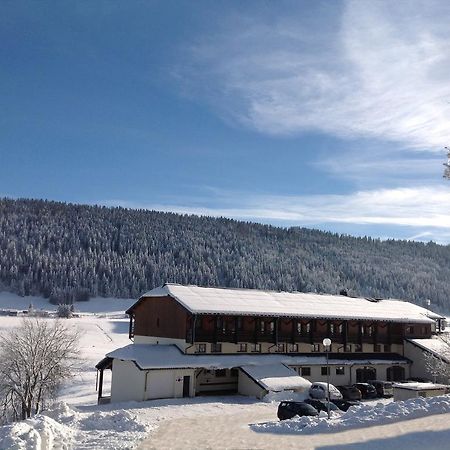 Hotel Club Le Risoux Bois-dʼAmont Esterno foto