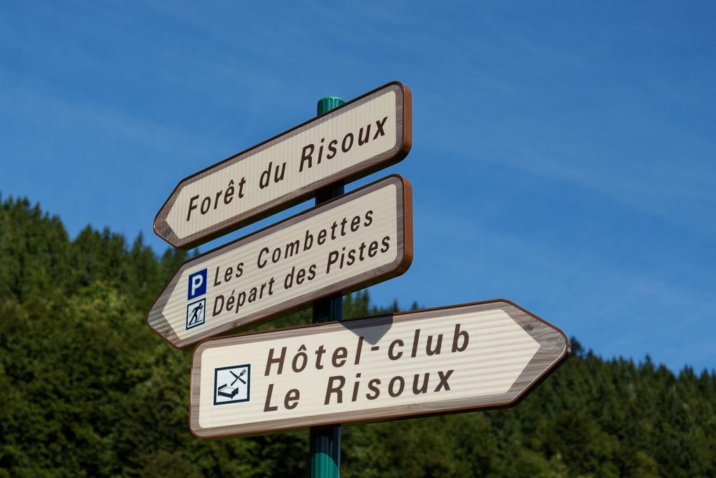Hotel Club Le Risoux Bois-dʼAmont Esterno foto