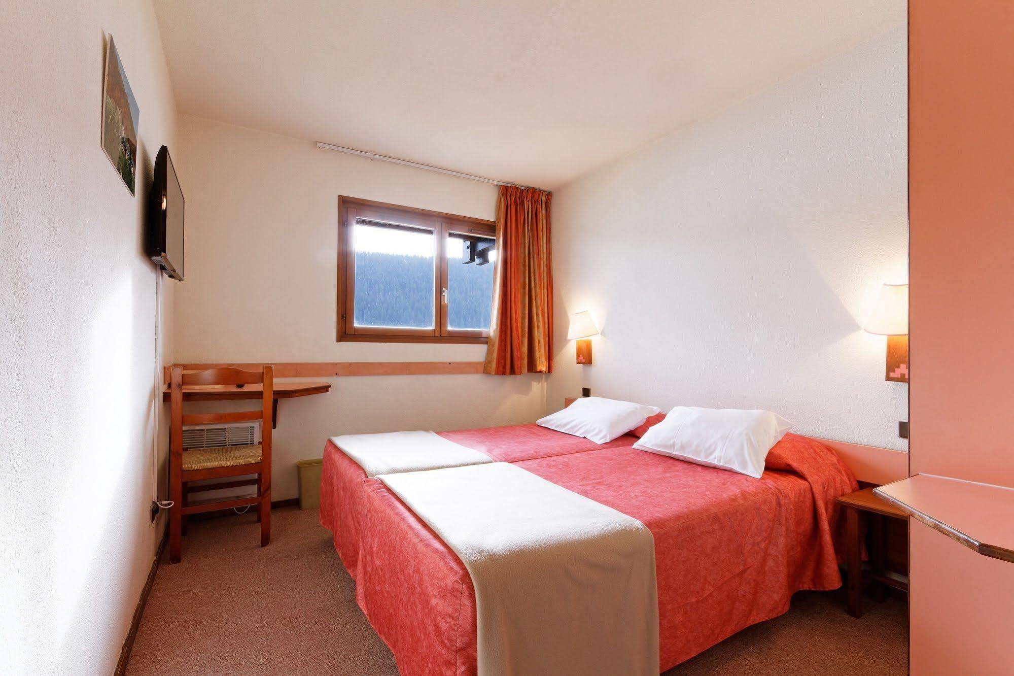 Hotel Club Le Risoux Bois-dʼAmont Esterno foto
