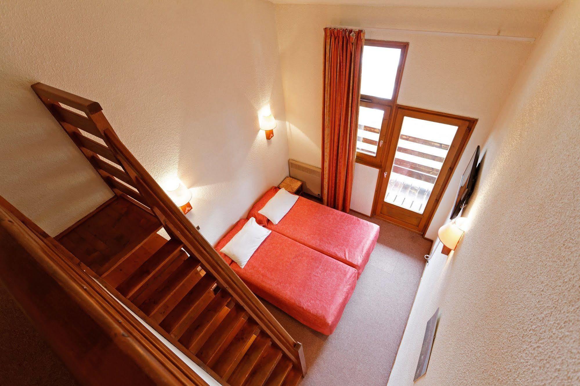 Hotel Club Le Risoux Bois-dʼAmont Esterno foto